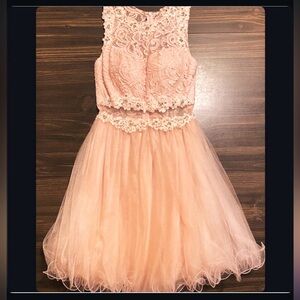 May Queen Dusty PEACH Embellished Strapless Sweetheart Dress Hand-beaded Size 6